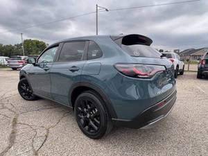 Honda HR-V Sport AWD Sport 4 portes Crossover 2016 à 2024 sans BSI, voitures d'occasion bon marché à vendre - Product Image 3
