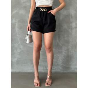 กางเกงขาสั้นผู้หญิงสีดำรัดเข็มขัดพร้อมห่วงรัดและกระเป๋า-ขายส่ง - Product Image 1