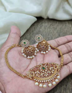 Collier ras du cou tendance royal indien pakistanais avec accents en émail, serti de pierres précieuses artisanales, en acier inoxydable plaqué argent - Product Image 3