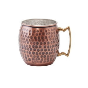 Tasses en cuivre de qualité supérieure Moscow Mule Café léger martelé avec poignée en laiton Verre martelé Tasse en verre avec poignée Tasses - Product Image 3