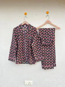 Traje de noche de algodón 100% hecho a mano indio, ropa de dormir con estampado Floral, elegante, informal para primavera, otoño, vacaciones, paseo matutino exclusivo - Product Image 5