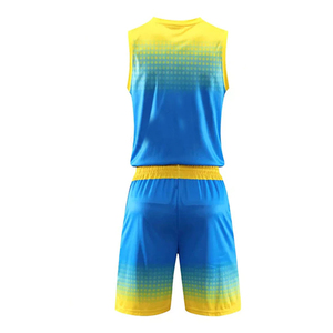 Pantalones cortos transpirables de poliéster con certificado BSCI de color personalizado, conjunto de pantalones cortos de baloncesto de diseño único, ropa técnica impresa para equipos - Product Image 3