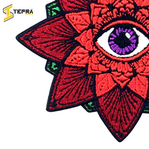 TEPRA SPORTS Meilleur Fournisseur Nouvelle Arrivée Patchs Personnalisés Rouges Brodés Thermocollants en Feutre PVC pour Chapeaux Décorations Uniques Logo Fleur - Product Image 6