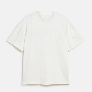 Camiseta de algodón de alta calidad para Conjuntos Casuales diseñada con estilo y comodidad disponible en varios tamaños y colores - Product Image 5