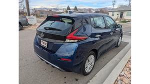 Usado cuidadosamente 2025 Nissan LEAF S - Product Image 2