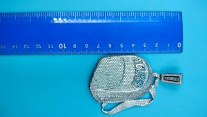 Elegante Colgante Hip Hop con Diamantes Moissanite VVS, Chapado en Oro sobre Plata 925, Diseño de Bolsa Personalizado a Precio de Mayoreo - Product Image 2