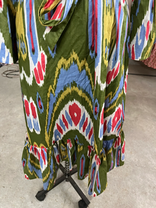 Maxi vestido con estampado de Ikat de algodón indio para ella vestido de verano de manga larga bohemio floral informal con decoración bordada y cinturón - Product Image 2