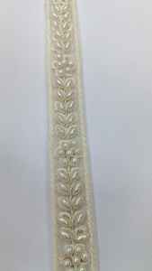 Dentelles brodées écologiques vintage à motifs floraux avec perles, artisanat exquis pour robes de mariée et textiles de luxe - Product Image 5