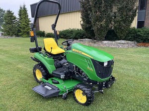 Tracteur compact original d'occasion Johnn pour Deeree 1023E à vendre - Product Image 2