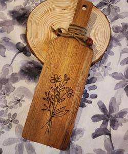 Planche à découper et plateau de service en bois - Durable, lavable au lave-vaisselle - Product Image 5