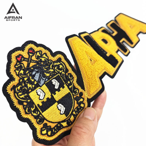 AIFRAN - Llavero con Parche de Goma 3D Personalizado de Nuevo Diseño y Insignias Bordadas en Tela. - Product Image 1