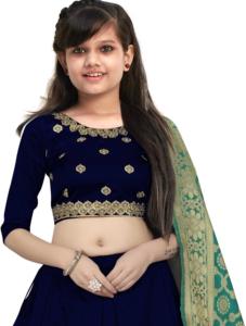 Ensemble Lehenga Choli traditionnel en soie pour filles Shoryam Fashion, longueur au sol |   Dupatta Banarasi, chemisier brodé, toutes saisons, enfants - Product Image 3