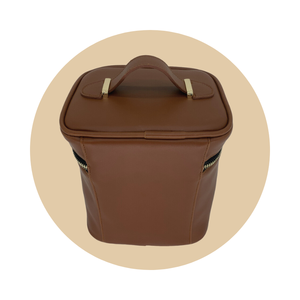 Bolsa de cosméticos personalizada con logotipo personalizado marrón claro PU Material maquillaje bolsas de cosméticos con cremallera - Product Image 1