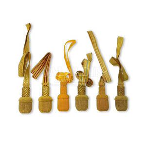 ดาบของขวัญคอลเลกชันงานทอคุณภาพสูง สีกรมท่า ดาบแบบมาตรฐาน พร้อมปมแบบต่างๆ สไตล์ทองคำจากประเทศต่างๆ หลากหลายรูปแบบ - Product Image 1