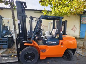 4X4 <strong>Used</strong> Wheel <strong>Forklift</strong> Japanese Cheap Price 5ton T50 <strong>Used</strong> <strong>Forklift</strong> - Product Image 4