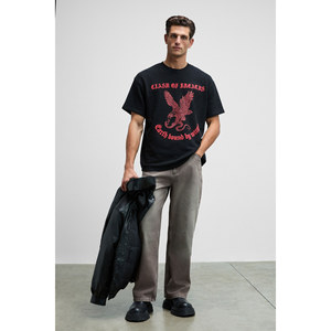 Camiseta de Cuello Redondo para Hombre GRIMELANGE GUSI, con Estampado Frontal, 100% Algodón Orgánico, Corte Holgado - Product Image 3