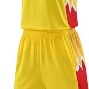 Maillot de basket-ball de qualité supérieure Ensembles de basket-ball imprimés par sublimation en gros Uniformes de basket-ball personnalisés OEM pour hommes - Product Image 3