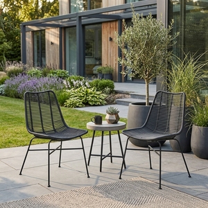 Silla de Comedor de Mimbre Negra para Exteriores con Patas de Metal, Silla Lateral de Ratán Resistente a la Intemperie, Diseño Artístico para Decoración de Patio - Product Image 3