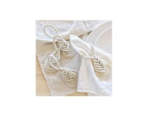 Accessoire personnalisé anneaux de serviette joli papillon d'or conception acrylique pour les fêtes de mariage bois métal matériel vaisselle amélioration - Product Image 1