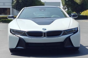 AUTO ELÉCTRICO IMPECABLE, BMW I8 COUPÉ 2020, TURBO HÍBRIDO, LISTO PARA ENTREGA - Product Image 4