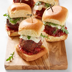 Tablas de queso rectangulares hechas a mano naturales de nuevo diseño hechas de madera ecológica hecha en Vietnam - Product Image 3