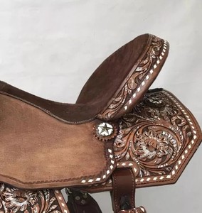 Hermoso sillín floral de cuero occidental con puntada de Buck - Product Image 4