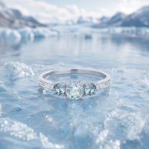 Bague de fiançailles Jeulia personnalisée à trois pierres en or 10K, 14K, 18K ou en platine avec diamants taille princesse, taille Asscher, taille radiant et taille émeraude - Product Image 6