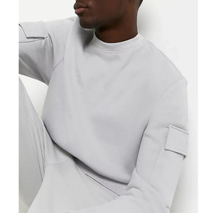 2025 haute qualité Logo personnalisé hommes formation Jogging ensemble gris col rond décontracté Cargo poche grande taille survêtement pour unisexe - Product Image 3