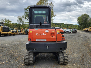 ซื้อรถขุด KX040-4 ปี 2022 ราคาถูก พร้อมมอเตอร์ไฮดรอลิก KYB น้ำหนักใช้งาน 3 ตัน - Product Image 4
