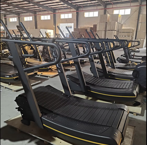 Tapis roulant incurvé <span class=keywords><strong>auto</strong></span>-alimenté BM avec suivi LED, protection articulaire antichoc, matériel d'entraînement HIIT pour salle de sport commerciale BM - Product Image 4