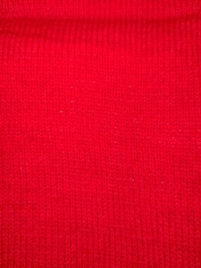 Gorro de Celebración con Pompones para Fiesta de Navidad, Hecho de Lana, Diseños y Colores Personalizables, Alta Calidad, Producción Rápida, Hecho en India - Product Image 2