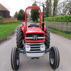 Tractor de Ruedas Massey Ferguson 135 de 45HP con Bomba y Rodamiento, Garantía de 3 Años - Product Image 1