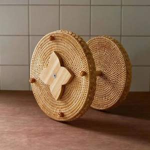 Nouvelle arrivée plateau de service rond en rotin à 2 niveaux pour les articles de cuisine et la décoration de table respectueux de l'environnement des grossistes vietnamiens - Product Image 3
