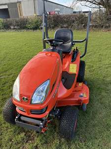 2020 Kubota GR2120 Cortacésped con cubierta de mantillo - Product Image 4
