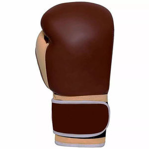 Gants de boxe avec logo personnalisé, équipement de combat professionnel bon marché, gants en cuir du Pakistan pour le sport - Product Image 3