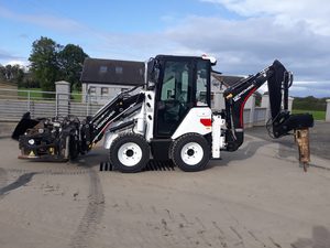 รถตักล้อยางไฮโดรมีค HMK 62T ยอดขายสูงสุด เครื่องยนต์ดีเซล เกียร์บ็อกซ์ แรงบิดสูง รับประกัน 2 ปี ปั๊มแบริ่งคุณภาพสูง - Product Image 3