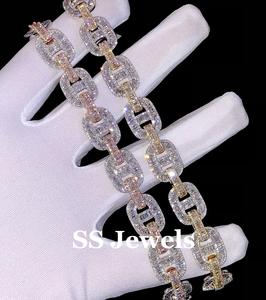Luxe VVS Moissanite Baguette Cut Tennis Bracelet Femmes 925 Argent Rhodium Plaqué Or Rose Blanc Glacé Griffe Réglage Designer - Product Image 3