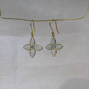 Boucles d'oreilles pendantes en forme de pétale d'aigue-marine pour filles et femmes en argent sterling 925 avec motif sculpté en or aqua pour fêtes et cadeaux - Product Image 3