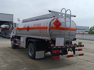 Mini camion de transport d'huile comestible, petit réservoir de liquide alimentaire, camion citerne pour la livraison d'huile de cuisson à vendre - Product Image 2