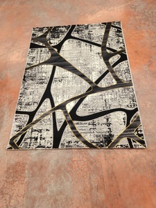 Tapis Adiva en polyester turc, tissé jacquard, à poils longs, fabriqué à la machine, rembourré, réversible, résistant aux taches, avec dos antidérapant - Product Image 4