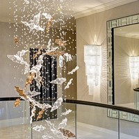 Lustre de luxe pour hall d'hôtel, lampe suspendue en cristal doré, luminaire commercial pour projets hôteliers et complexes de villégiature