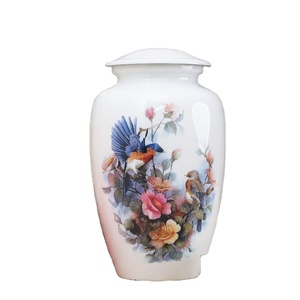 Urna Conmemorativa con Diseño Floral de Pájaros (Urna Grande con Diseño de Pájaro) Pequeña Urna Conmemorativa de Cardenal para Cenizas - Product Image 1
