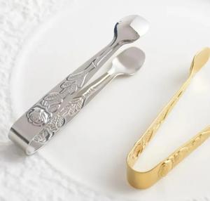 Pinzas para Hielo de Barra Elegantes con Grabado Floral, Agarre Seguro, Bordes Lisos, Ideales para Cócteles, Bar en Casa y Uso Profesional - Product Image 4