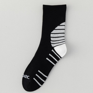 Chaussettes de sport personnalisées en coton bambou pour hommes Chaussettes avec logo personnalisé Fabricant de chaussettes de course à pied basket-ball football football haute qualité - Product Image 6