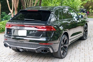 AUDI RS Q8 2024 EXTRÊMEMENT PROPRE, PRÊT À ÊTRE EXPÉDIÉ - Product Image 6