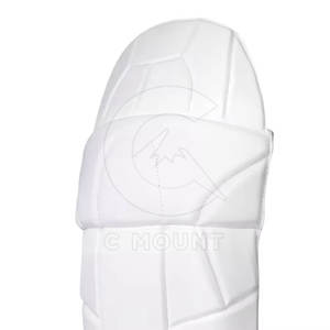 Protectores de Cricket Duraderos Diseñados para Máxima Protección y Libertad de Movimiento para Hombres y Jóvenes - Product Image 6