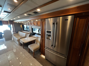 Autocaravana Tiffin A-L-L-E-G-R-O BUS 45OPP 605HP del año 2020 lista para la venta - Product Image 3