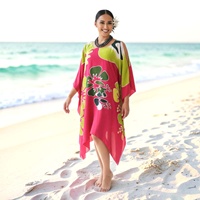 Robe Kaftan Femme Tendance en Rayonne Peinte à la Main, Motif Floral Tortue, Style Tropical, Parfaite pour la Plage et l'Été