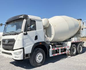 Camión Mezclador de Concreto de Alto Rendimiento, Autocargable, Turboalimentado, 10m3, Motor Diésel, Bomba, Alta Productividad, Disponible - Product Image 1