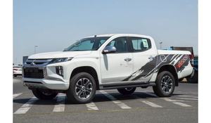 L200 Usada 2023-2024, Tracción en las Cuatro Ruedas, Volante a la Izquierda, Diésel, Asientos de Cuero, ACC, Automática, 6 Cilindros, SUV, Neumáticos R18, Cámara de 360°, Luces LED - Product Image 6